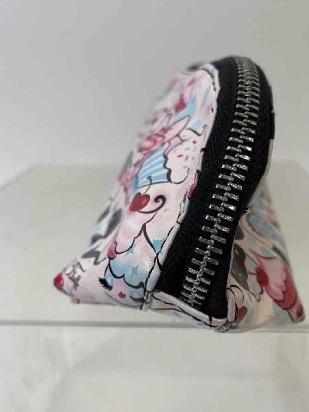 Fluff - Rockabilly Ladies Cupcake Dolls Pencil Bag or Cosmetic Bag NWT - Picture 3 of 7